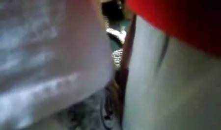 Po tym, jak stare cipy za darmo pies seks w ciemności