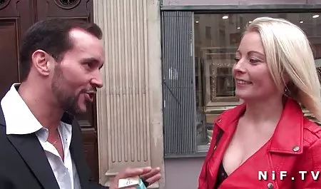 Ogon i wąskie dżinsy to będzie bardzo trudne ja sex cipka z bliska