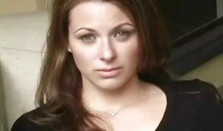 No dziewczyny Jann ogolone cipki za darmo
