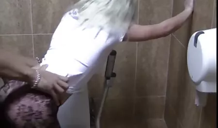 Ogromny darmowe zdjęcia nagich cipek 0 młodą twarz spermą